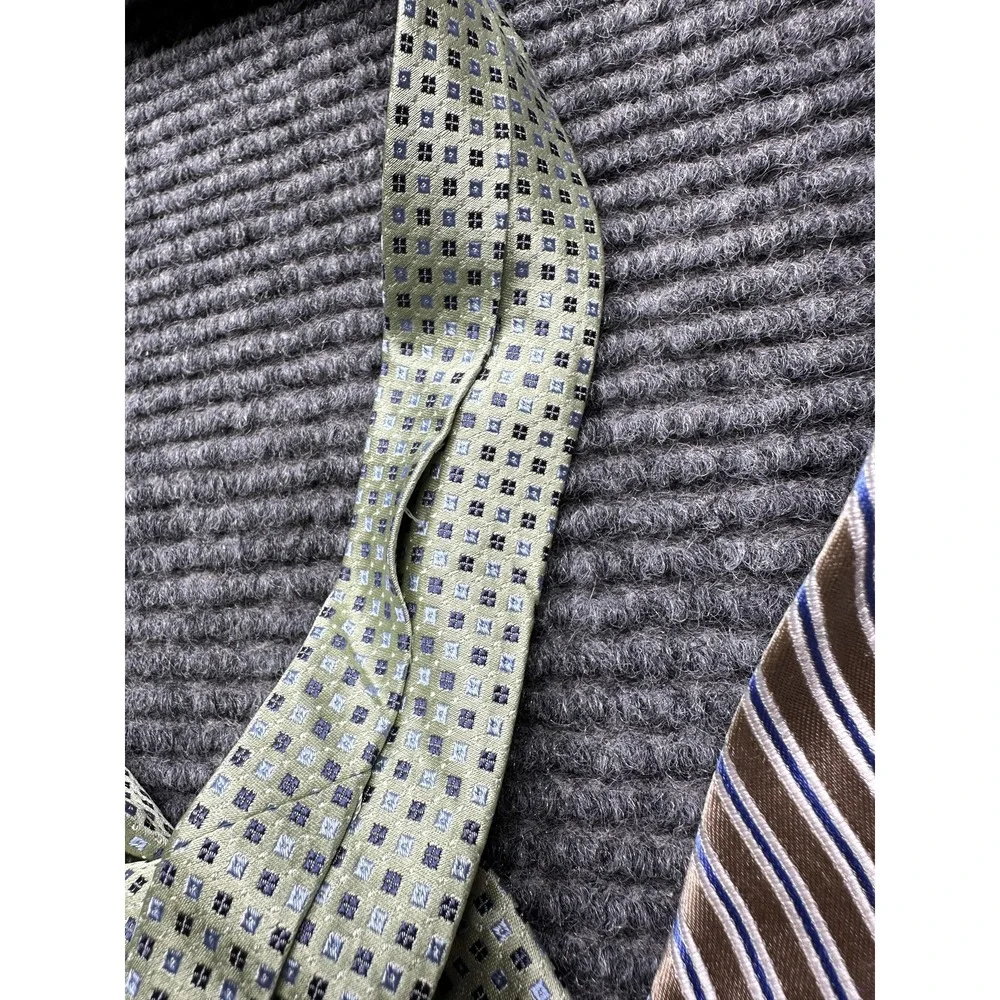 Izod Neckties‎ Lot of 3 Mens 100% Silk Green Gold Brown Geometric Stripe